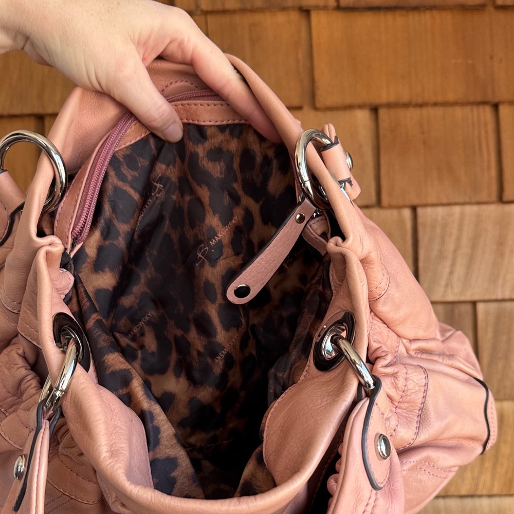 b. makowsky Soft Pink Leather Hobo Shoulder Bag - Picture 6 of 8